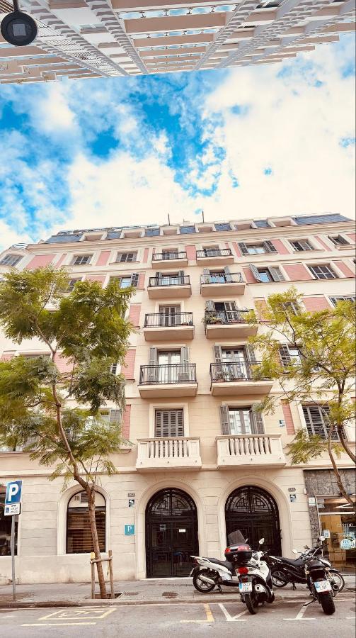 ברצלונה Hostal Madrazo מראה חיצוני תמונה