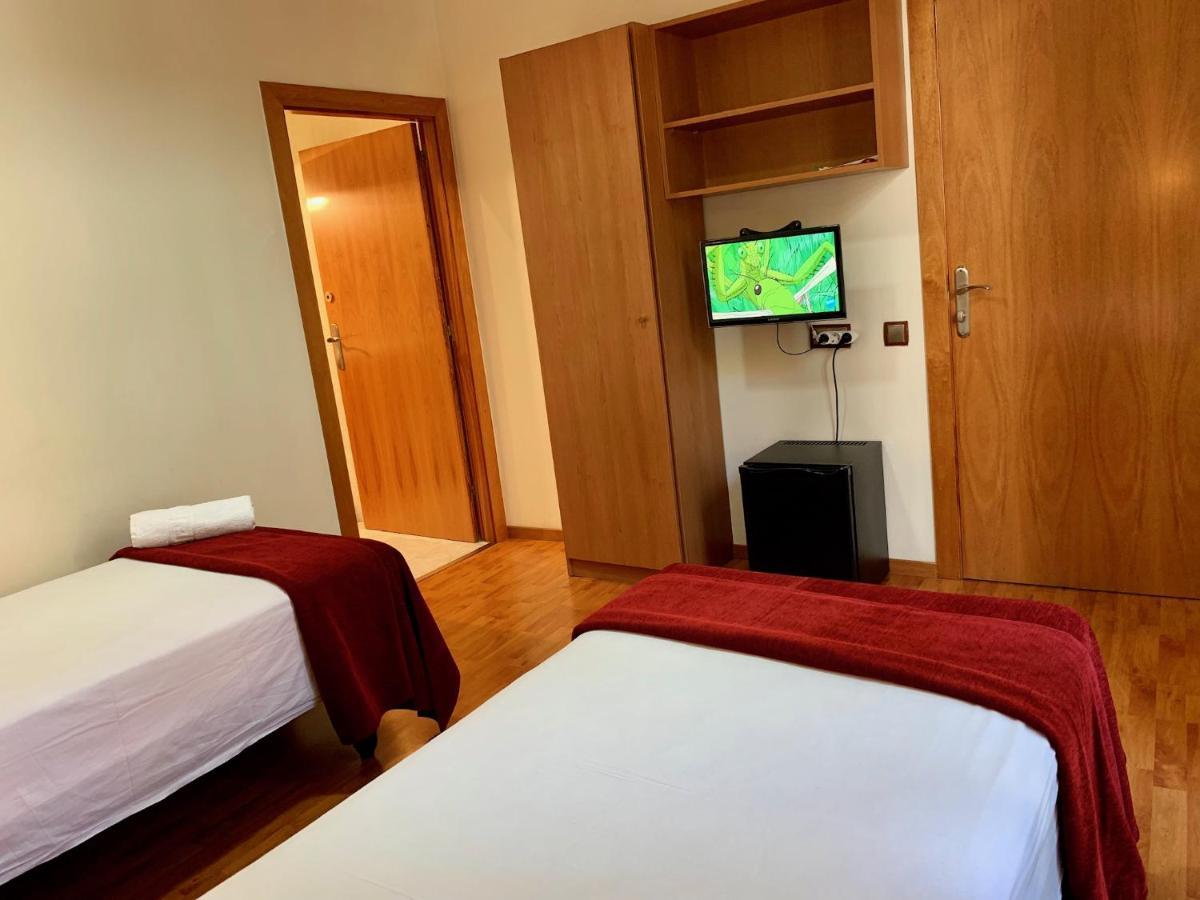 ברצלונה Hostal Madrazo מראה חיצוני תמונה