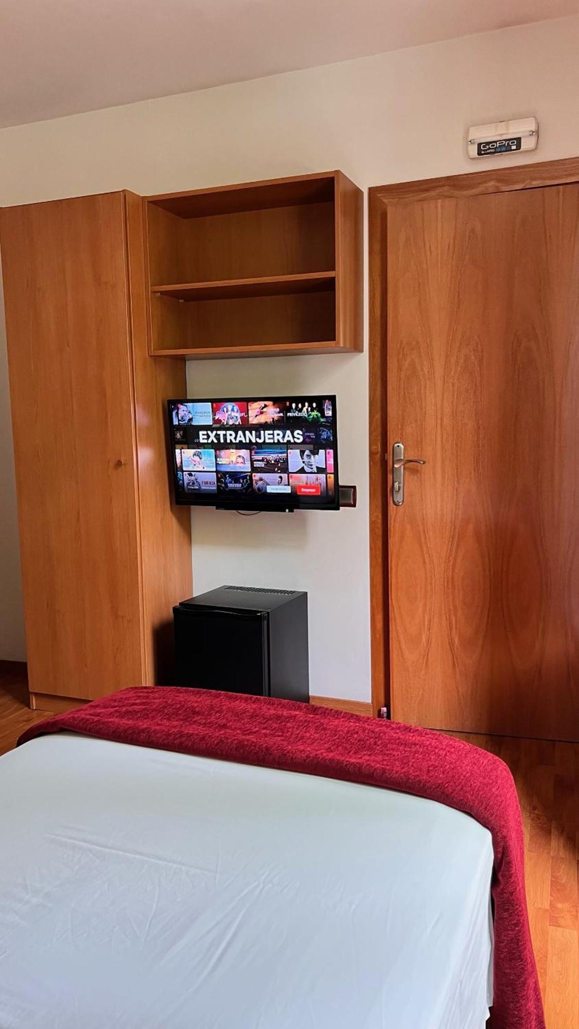 ברצלונה Hostal Madrazo מראה חיצוני תמונה