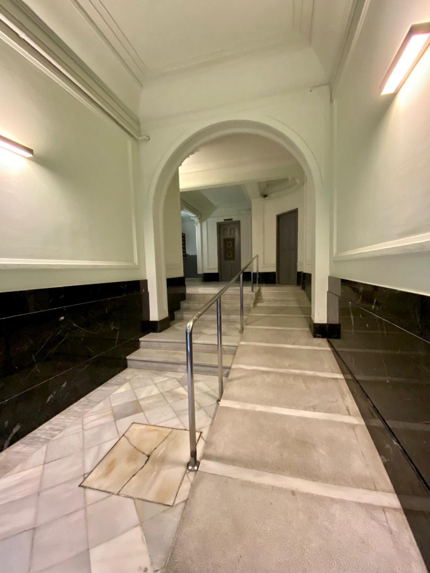 ברצלונה Hostal Madrazo מראה חיצוני תמונה