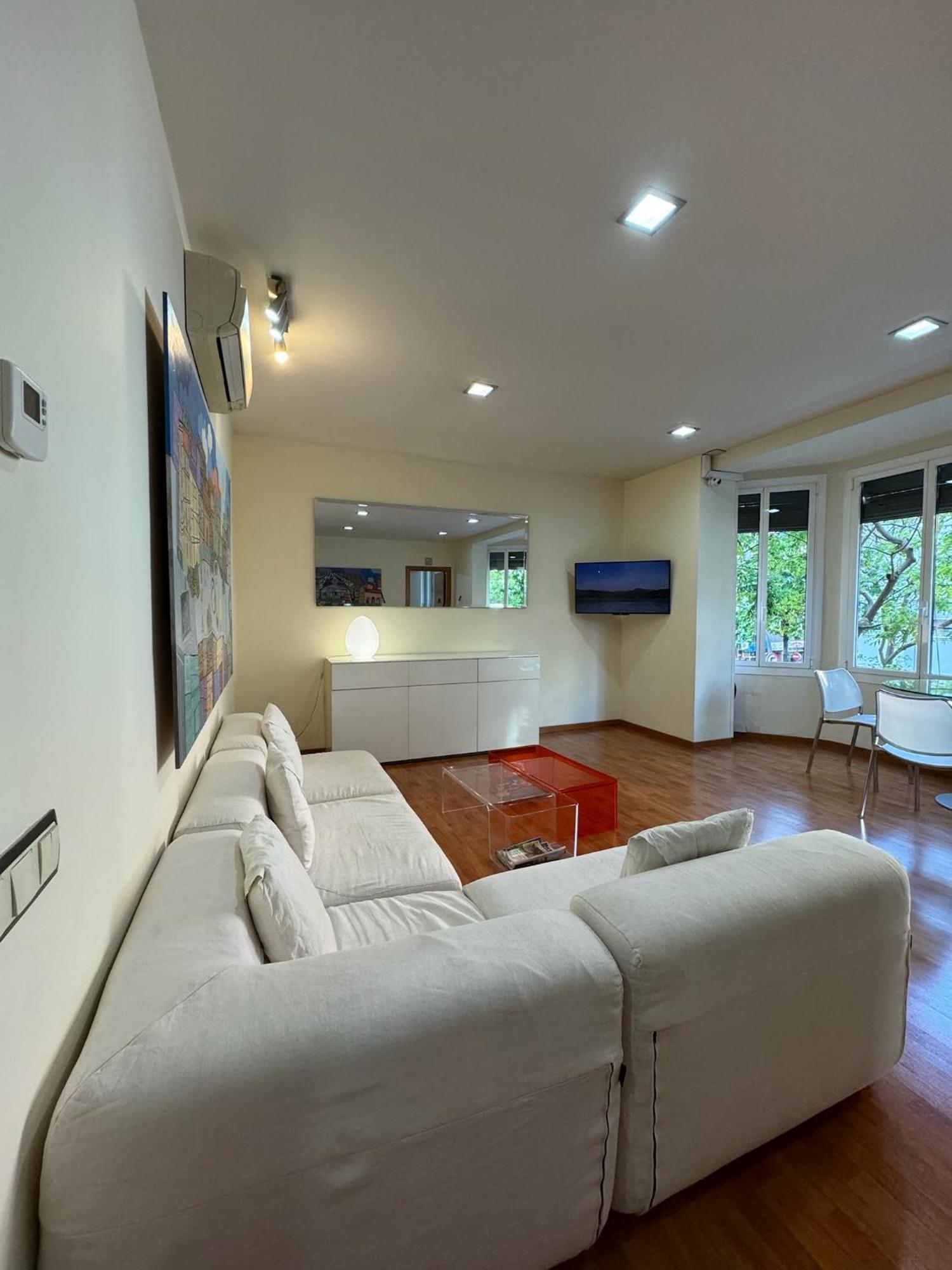 ברצלונה Hostal Madrazo מראה חיצוני תמונה
